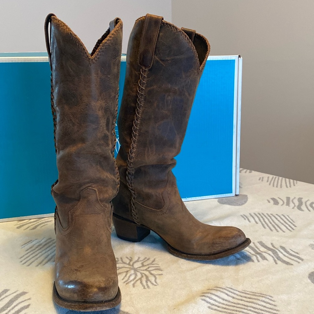 Women's Brown Leather Western Boots - Picture 2 of 15